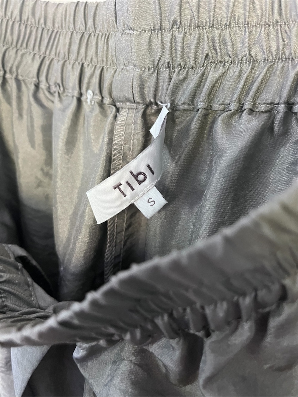 Tibi Crispy Nylon Kat Jogger Size Small in Grey - Picture 6 of 15